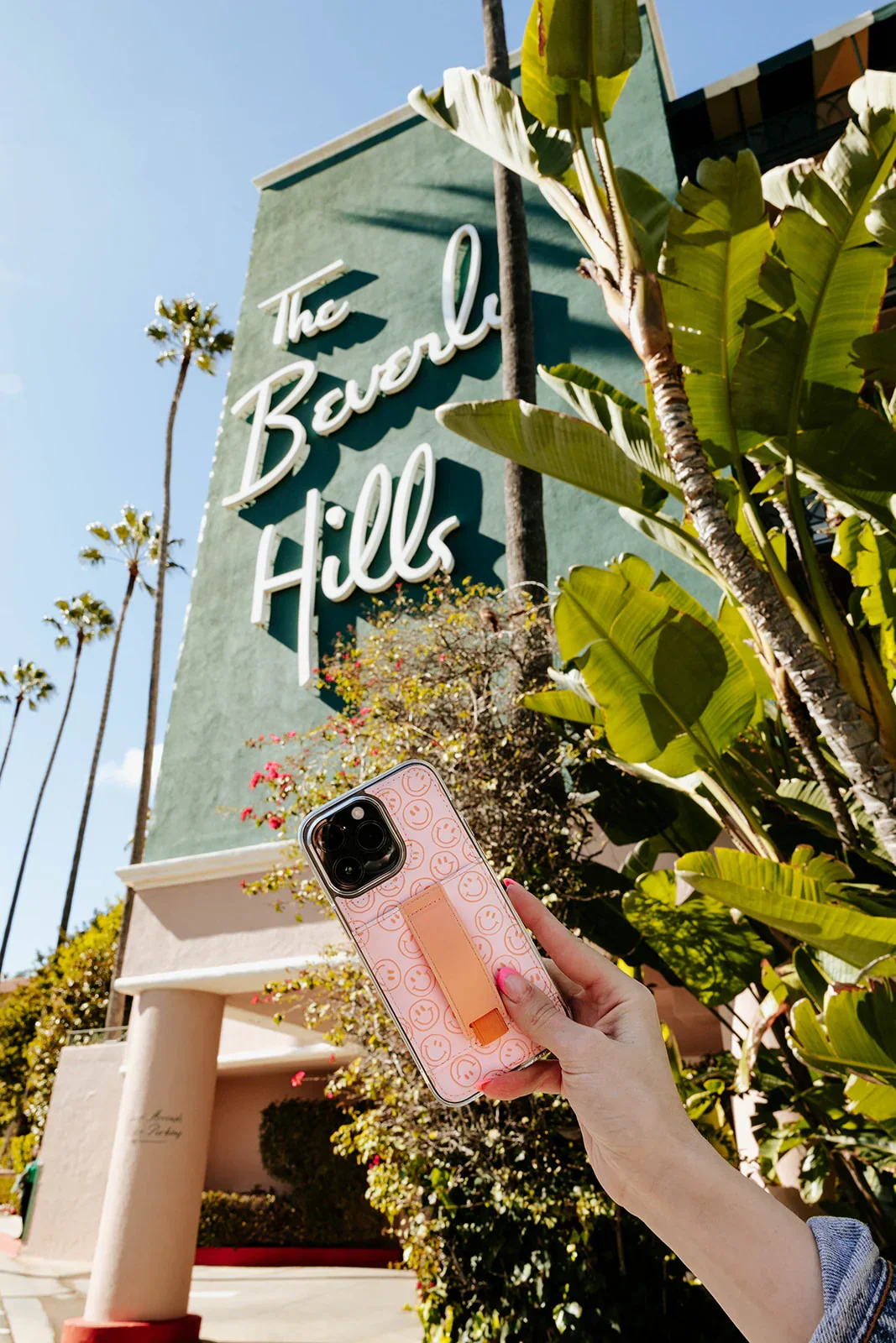 All Smiles - Image 8