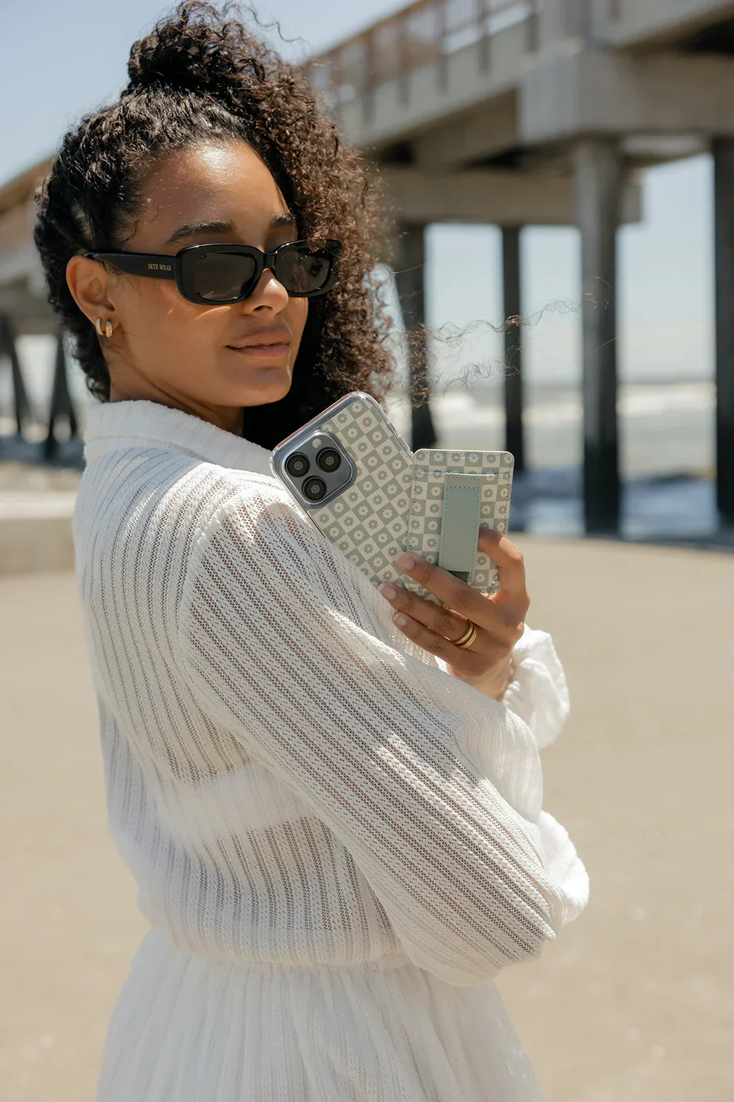 Blooming Check Magnetic Case and Wallet - Image 3