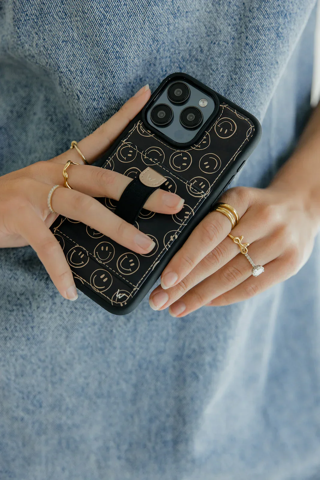 Smile Squad Sport Case - Image 3